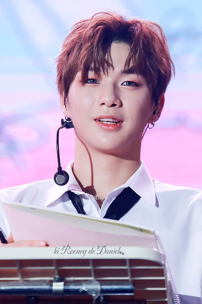 kangnunney's tweet photo. 언제나 녤 옆에
#OurChoiceDaniel
#강다니엘 
#KangDaniel https://t.co/3yFZ8eyTXv
