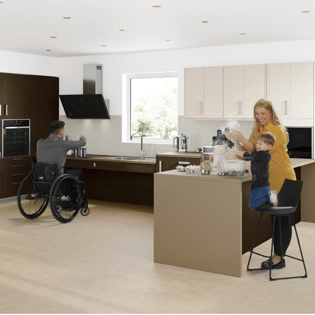 Our Freedom range keeps everyone independent in their homes for longer. This space has been designed for a family with a range of requirements, with adjustable worktops alongside accessible storage space.

#accessiblekitchen #Freedomkitchens #indepenantliving #adaptablehomes #ot