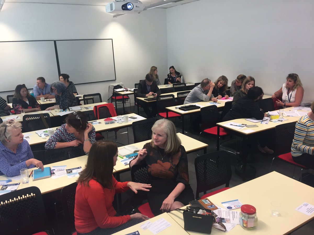 3dSectorFutures's tweet photo. Furious(in a good way) #SocEnt networking here #TOWISE https://t.co/97tSuTMhr0