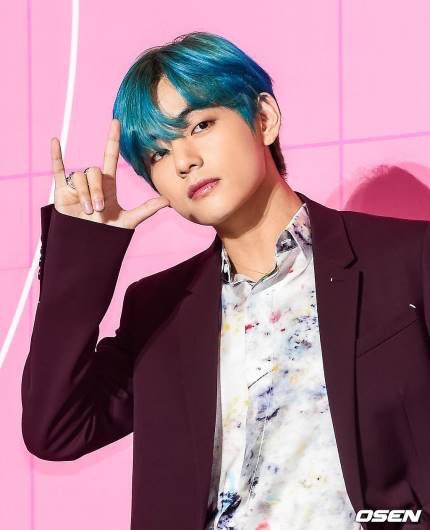 BloodSweat_Tae's tweet image. A moment of silence for Blueberry Tae, the love of my life 💙