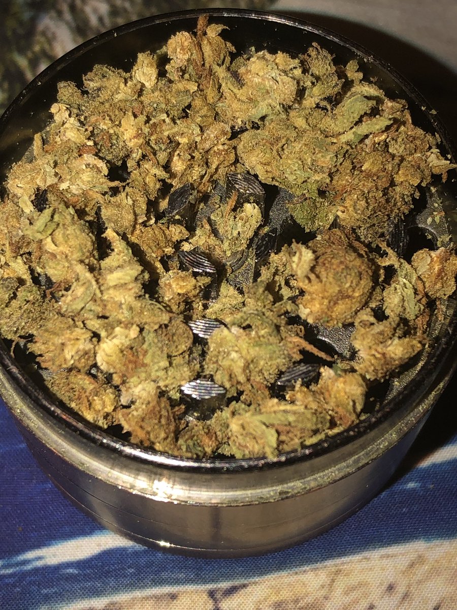 Stoneybowski's tweet photo. My NyQuil ๐ #insomnia #awake #anxiety #medicalmarijuana #medicine #medicate #weshouldsmoke #MMJ #liftd #treescure #pushtrees #PositiveVibes #PositiveVibesOnly #positivity #goodvibesonly #goodvibes https://t.co/BILbjaC6Af