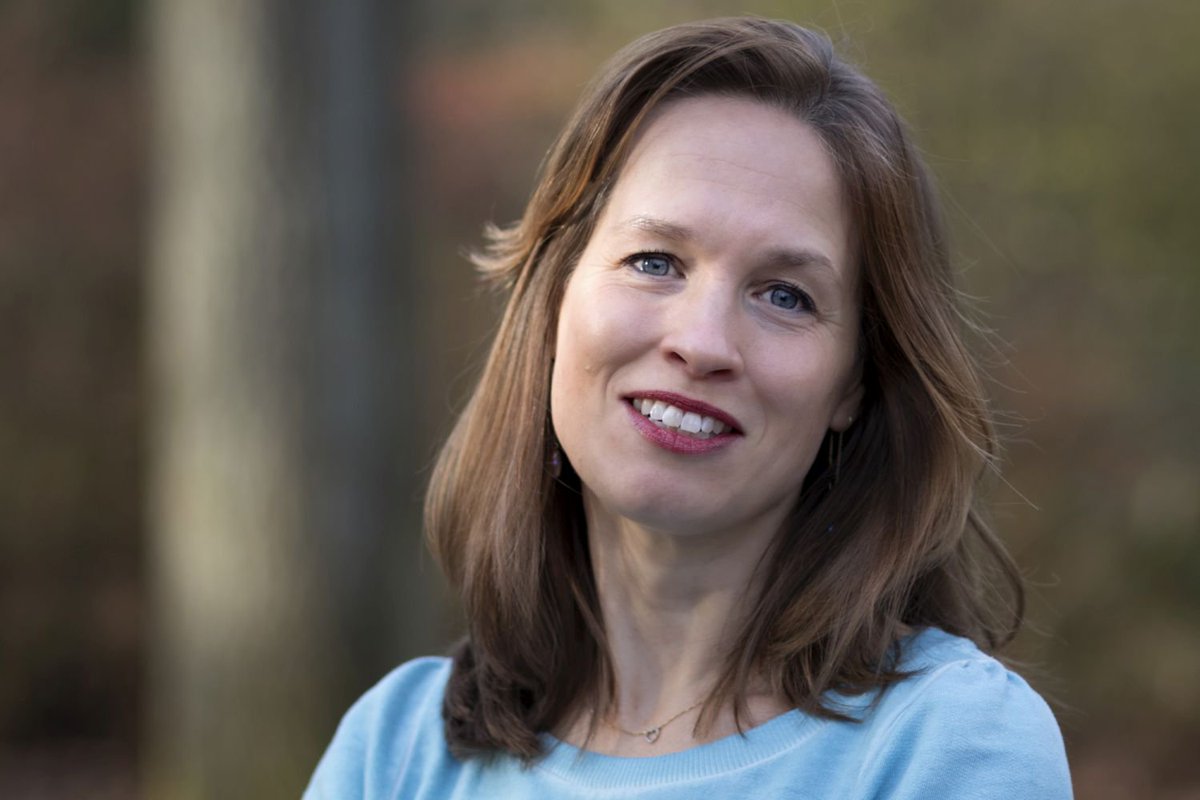 Sociale contacten zijn belangrijk voor iedereen, maar bij psychiatrische patiënten lijkt er nog te weinig aandacht voor opbouw en onderhoud van een sociaal netwerk. M.b.v. het #Zorgondersteuningsfonds doet collega Barbara Montagne onderzoek: ggzcentraal.nl/ook-psychiatri…