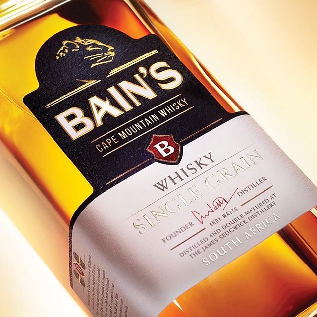 worldbrandesign's tweet image. ⠀
Just Design @justdesign.za - Bain's Cape Mountain Whisky ⠀
. ⠀
Featured: @worldbranddesign ⠀
Submit: worldpackagingdesign.com/submit ⠀
. ⠀
#whisky #packaging #branddesign #packagingdesign #brandidentity #brand #marca #潮牌 #branding #logo #package #empaq… bit.ly/2UxPhx6