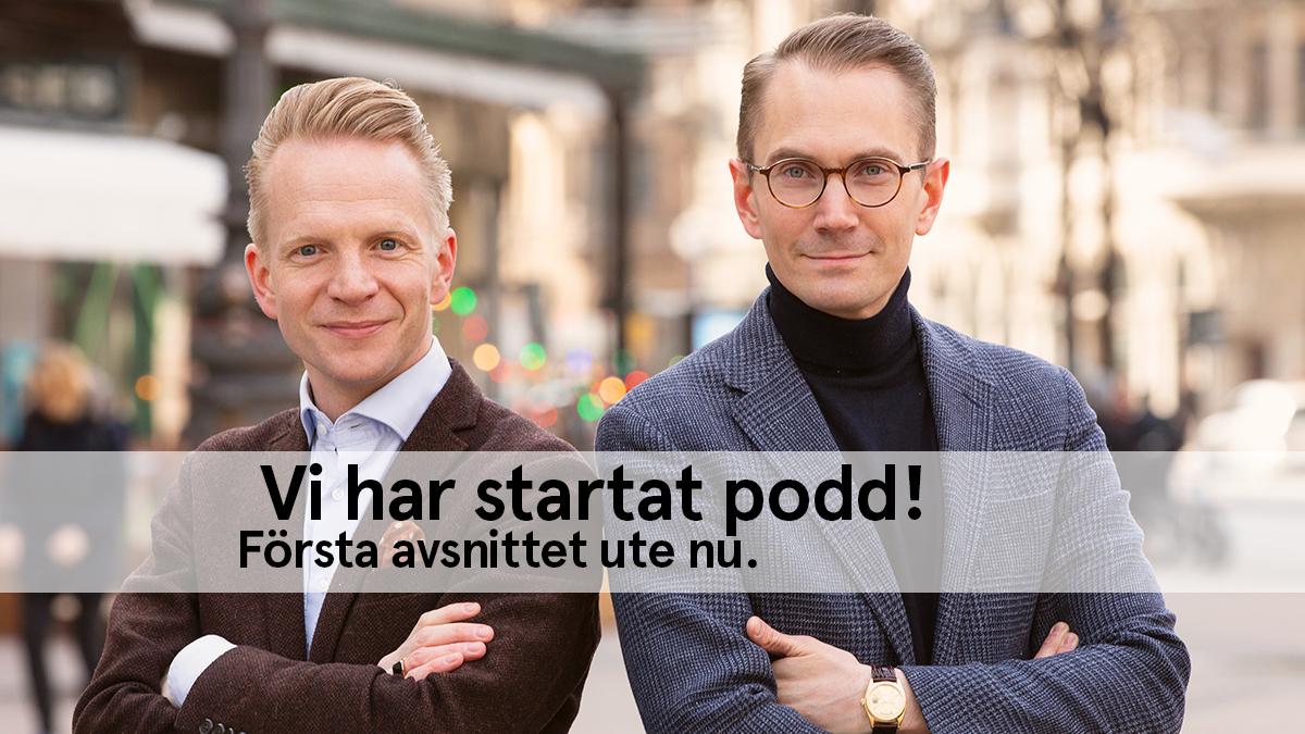 Oskar Öholm (@oskaroholm) on Twitter photo Nu lanserar vi podden ”Staden, Husen, Människorna”, där jag tar hjälp av arkitekturhistorikern <a href="/nerlund/">Henrik Nerlund</a> för att reda ut varför Stockholm ser ut som det gör och hur staden egentligen hänger ihop.
Lyssna där poddar finns eller på vår hemsida: fastighetsagarna.se/podd-sthlm Nu lanserar vi podden ”Staden, Husen, Människorna”, där jag tar hjälp av arkitekturhistorikern <a href="/nerlund/">Henrik Nerlund</a> för att reda ut varför Stockholm ser ut som det gör och hur staden egentligen hänger ihop.
Lyssna där poddar finns eller på vår hemsida: fastighetsagarna.se/podd-sthlm