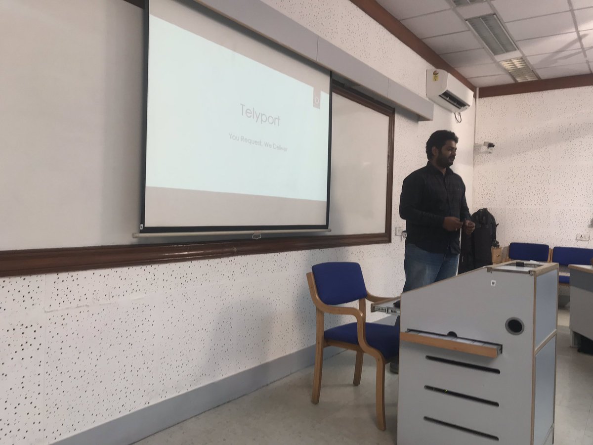 bootstrappedlab's tweet image. Manoj from #Telyport pitches at Pitchtune.