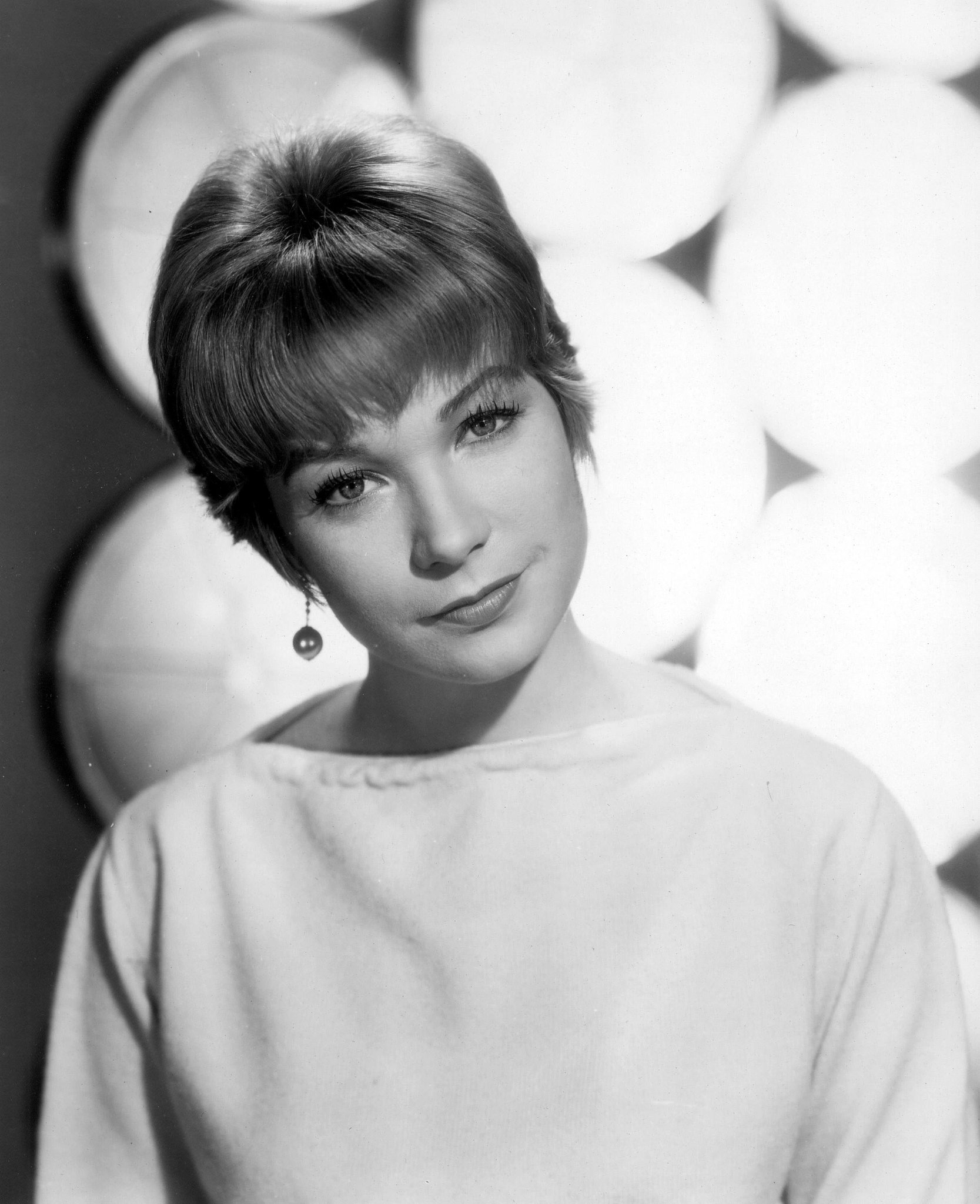 Happy Birthday to Oscar-winning leading actress, Shirley MacLaine (April 24, 1934 - Present). 