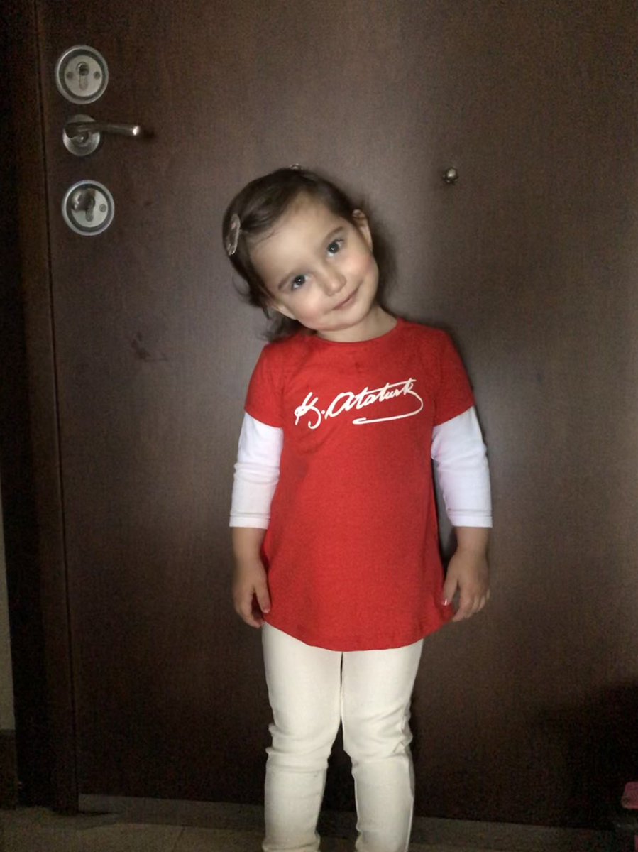 Hepiniz harika bir dünya bırakabilmek en büyük uğraşım. Bayramınız kutlu olsun...
