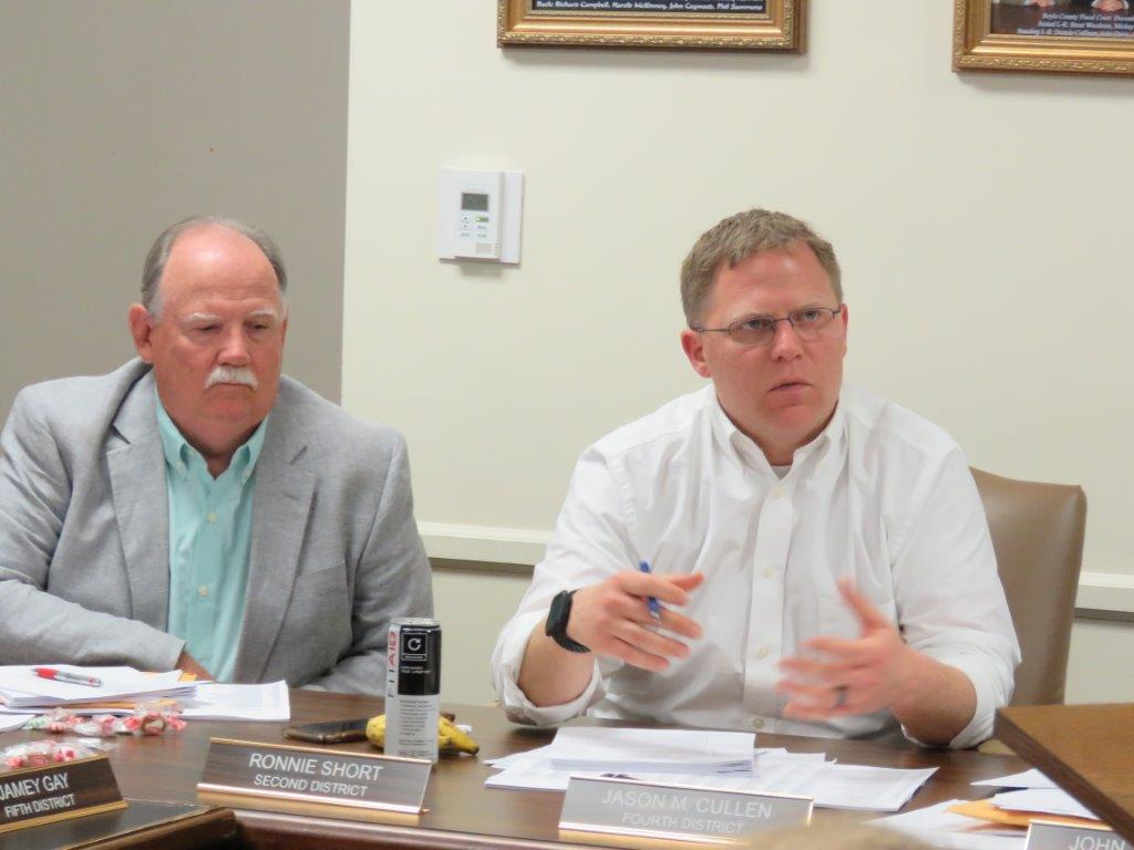 KYTCDistrict7's tweet image. KYTC Officials met with Boyle County Fiscal Court yesterday. Topics discussed included the Bridging KY and Main Street programs for the county.
