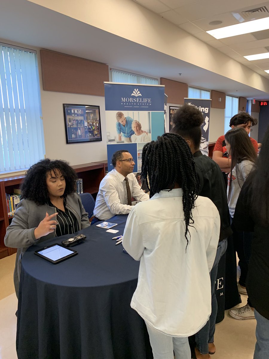 PalmBeachGardensHS tweet media