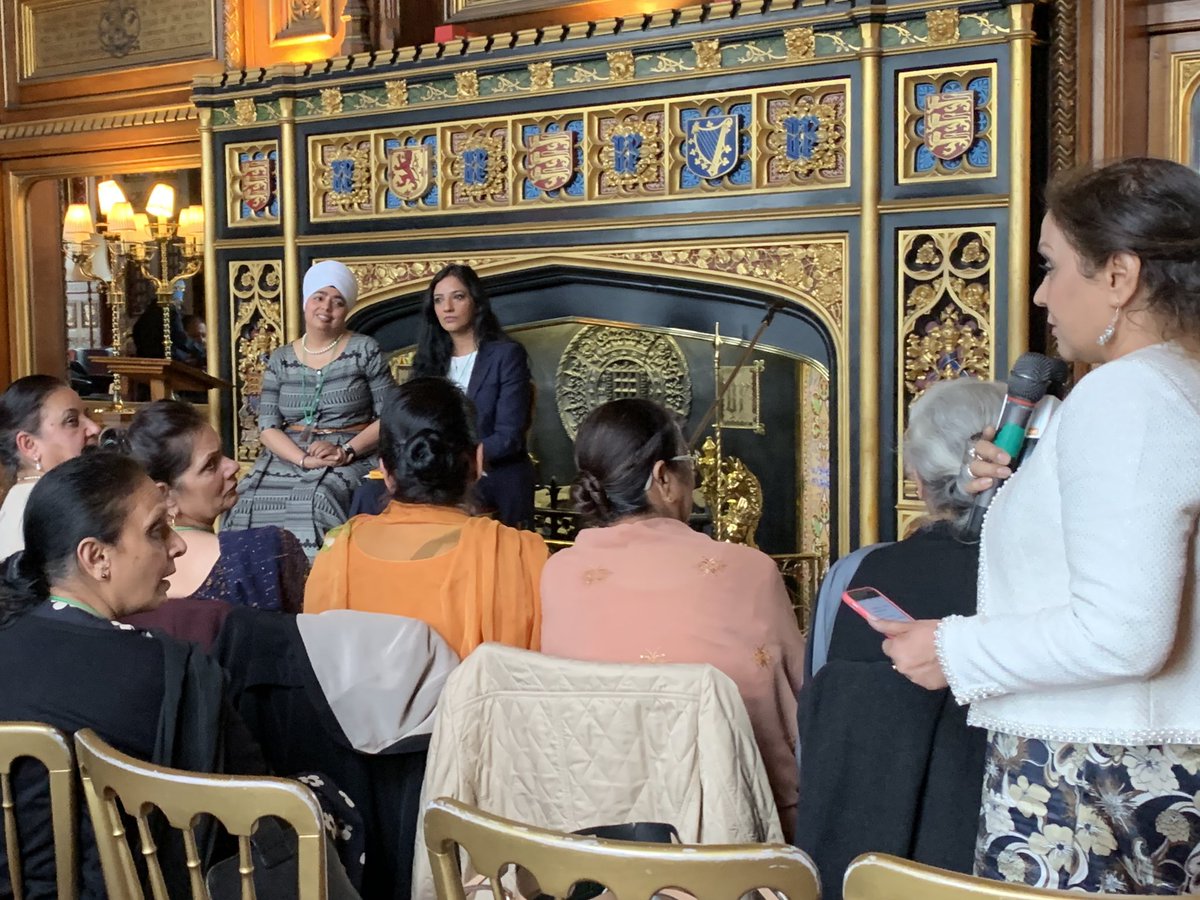 🔴 Live from @UKParliament: @DrOpinderjit is holding a forum to let Sikh women and men to talk about their views on gender equality in the Sikh community 👫 - so many brilliant responses! 💬#SikhAwarenessMonth