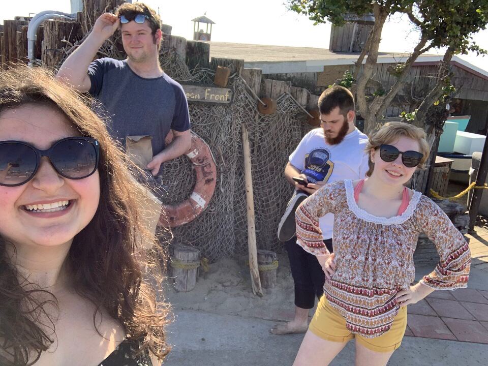pans_sidechick's tweet photo. I spent the past week in Santa Ana, California competing in the national debate tournament with the Capital Debate team. We made sure to have tons of fun in the sun while we were there! #capdebate #nfald #california #capfam https://t.co/rYBlwOM6iH