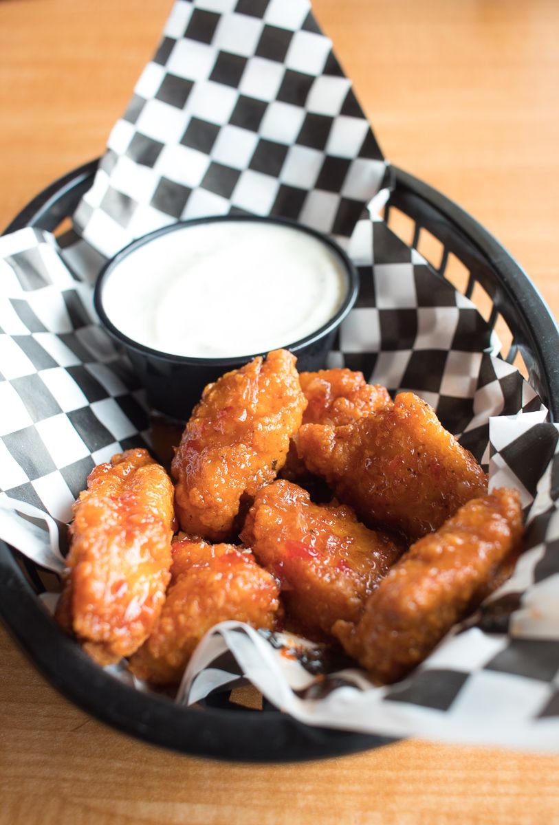 Mazzios's tweet photo. Repeat after us: Wednesdays π were π made π Wing π Run π Wings π #WingRunWednesday https://t.co/y7iAv8ITmp