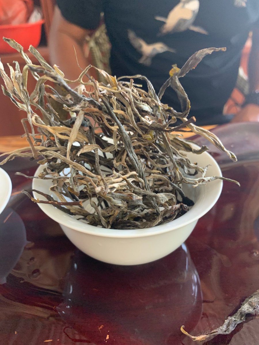 I was planning to enter the Overloaded Gaiwan contest, but then a friend visiting Menghai sent me this photo.