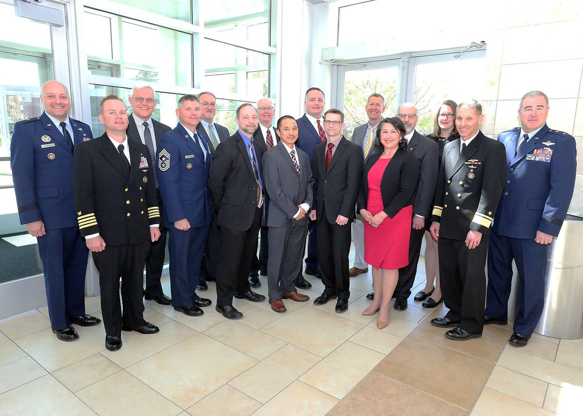 US_STRATCOM's tweet photo. #Congrats to our @STRATCOMFellows! Ten @US_Stratcom civilian employees graduated from the 2019 #USSTRATCOM Strategic Leadership Fellows Program, a 13-week graduate level professional development course, held at @UNOmaha.
#STRATFellows #SF2019
π·: https://t.co/tmp7uIrpqf https://t.co/fGlatmLaZZ