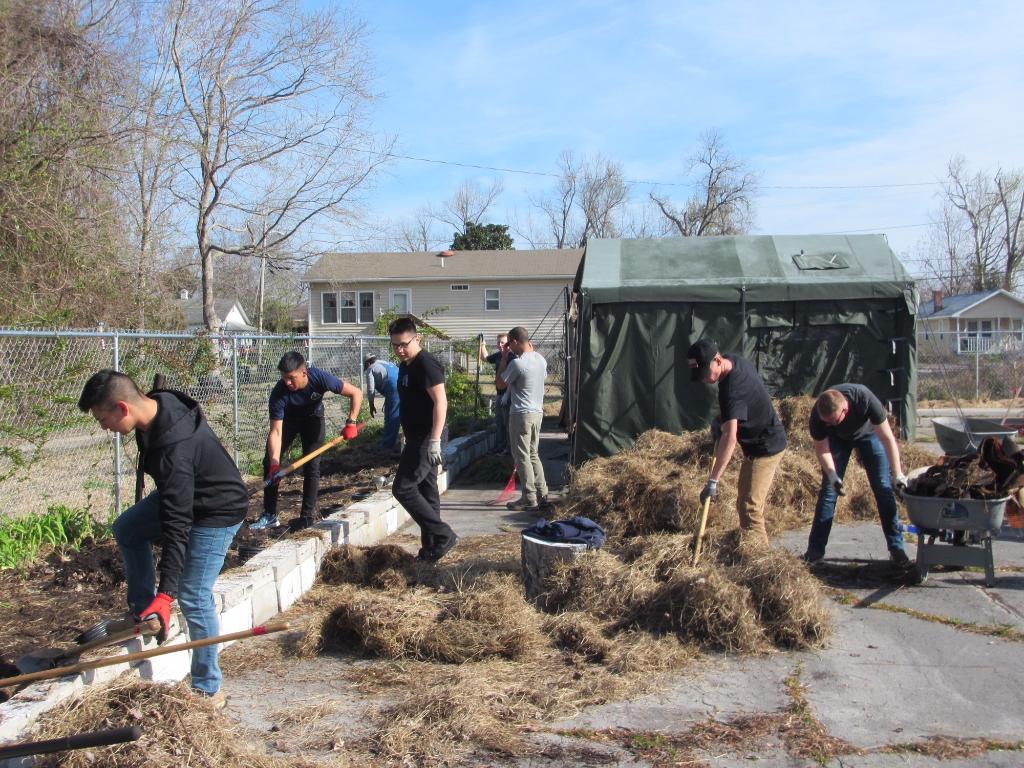 MCCS_HQ's tweet photo. SPOTLIGHT SMP Cherry Point Marines take #SMPDaysofService seriously! Check out what they are doing this week: https://t.co/zJXBLi0594 #MarineLeadership https://t.co/auKCGGUDov