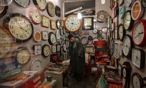 The modern workplace is hopelessly distracting. And it's costing us time and money buff.ly/2UVK9b2