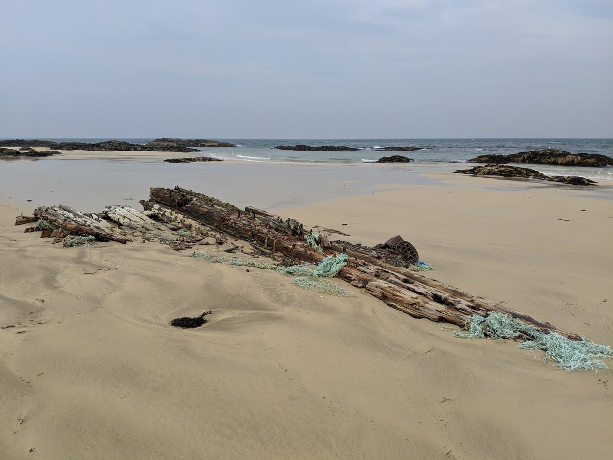 islayblog's tweet photo. Great day on @isleofcolonsay with #WalkIslay from @Islay_Jura Very nice walk with history, tales, views and a beach with a wreck (for a handful of hardened walkers) at the end. Now waiting for the ferry back to Islay. https://t.co/4WTXEOZJcT