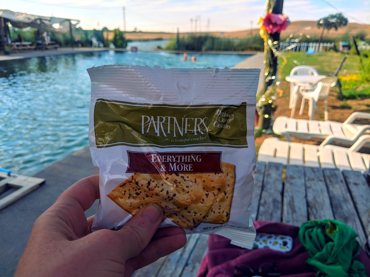 partnerscracker's tweet photo. Isn't it so nice to have pool weather again? 

#getoutside #snackpacks #swimpartners #hotsprings #nomoresweaterweather https://t.co/CFuGyrrLQh