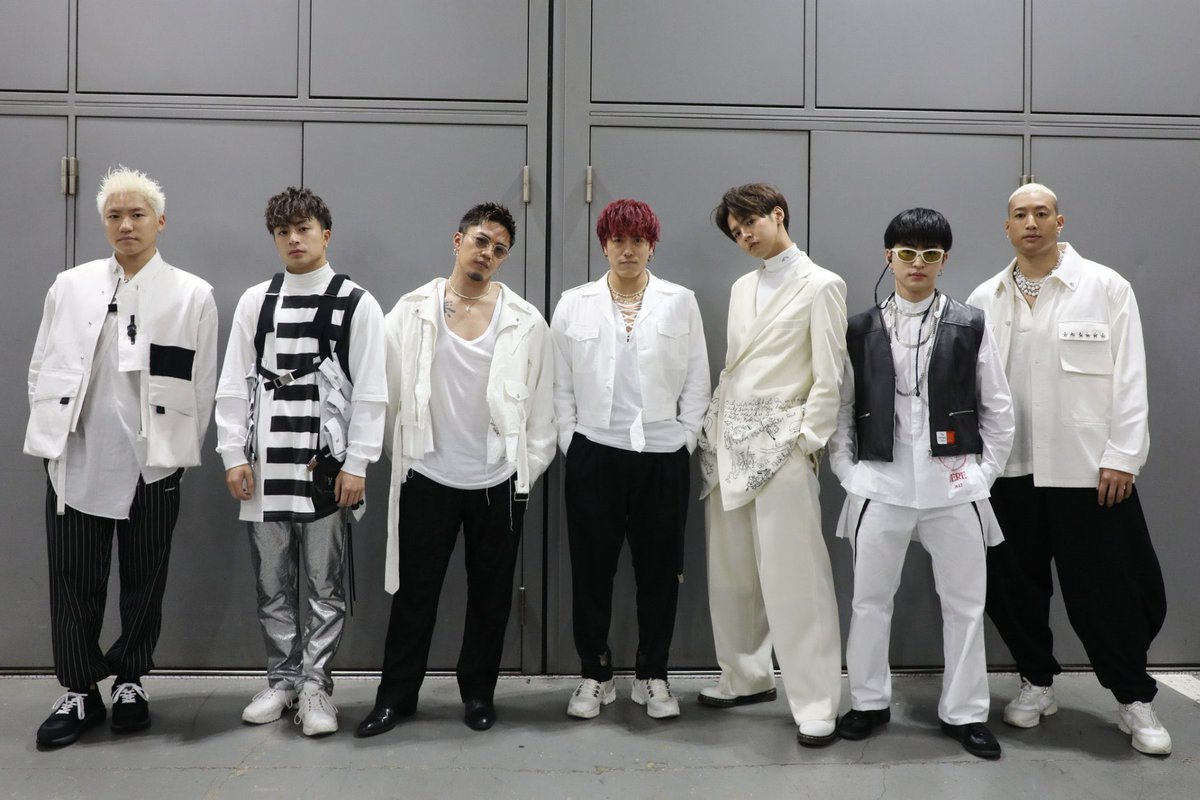 generationsfext's tweet photo. 本日、サプライズで
THE RAMPAGEのツアー埼玉公演に
サプライズ出演しました🔥🔥

BATTLE OF TOKYO
Are you ready？😏

@therampagefext 
@BattleOfTokyo 
#battleoftokyo #BOT
#GENERATIONS #GENE https://t.co/eD7rwDe9jQ