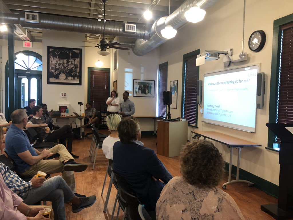 letslunchpool's tweet image. Excellent discussions at @STPGreenhouse with a more intimate crowd than usual! 

Join us here next week as we present our solution to the “Desktop Dining Epidemic”