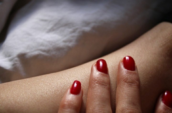 Creartistik7's tweet photo. Série photo de mains - trilogie 3
#mains #main #sensibilité #trilogie #photography #photo #photographer #art #projet #hand #expression #corps #body #émotion #photooftheday #bodyphotographer #handphotography #handphotos #handsphotography https://t.co/WjfAxSyOw7