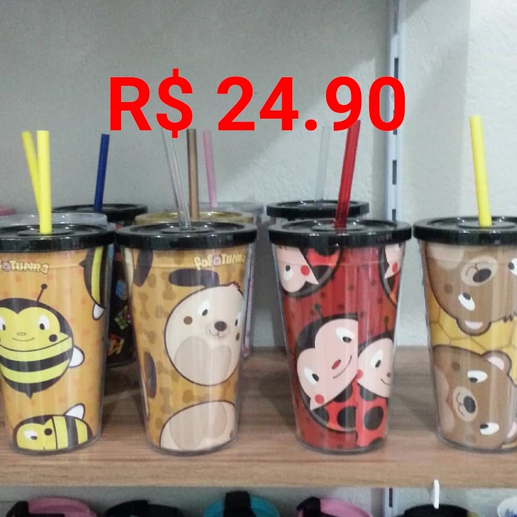 Guedes_Presente's tweet photo. Os copos com canudo estão em promoção, por R$24,90! Aproveite são poucas unidades.

Enviamos para todo o Brasil. Faça seu pedido por mensagem ou WhatsApp.

#Guedes #Presentes #presentesurpresa #presentecriativo #dicasdepresentes #coposdivertidos #copos #fofoturma https://t.co/NWkumuNqbS