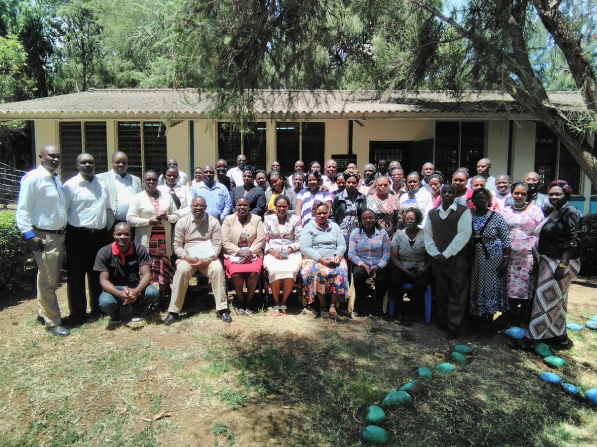 KICDKenya's tweet photo. WE ARE A STRONG CBC TEAM: Curriculum Support officers(CSOs) in Laikipia County taught it wise to remember the #CBCTraining through a group photo. @TSC_KE @EduMinKenya @George_A_Magoha https://t.co/3fqxjuCVTA