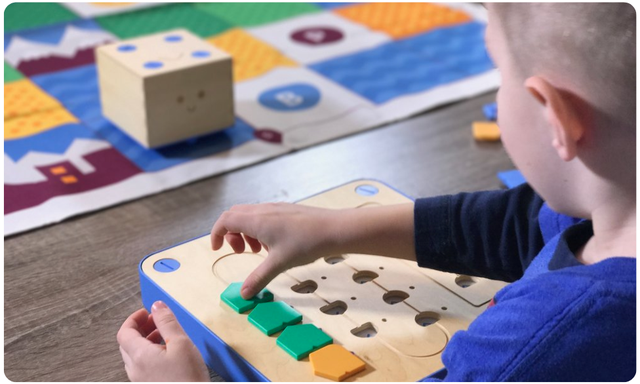 COLORIfr's tweet image. [J-7] pour nous soutenir sur Ulule ! 🙋 Vous aussi vous croyez à l&apos;importance de préparer nos enfants aux transformations fulgurantes de notre société ? Alors GO GO GO ➡️ buff.ly/2WbbgLo @Aurelie_JEAN @EtClaude @achaigneau @fbardeau @ebarges @QuentinSannie @MVLeBarzic
