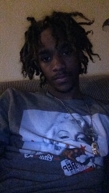 Make my dick hard not my life 🙁 https://t.co/Hk2g7Bs0Wt<a href="/tag/newprofilepic"class="tags"><span>#newprofilepic</span></a>