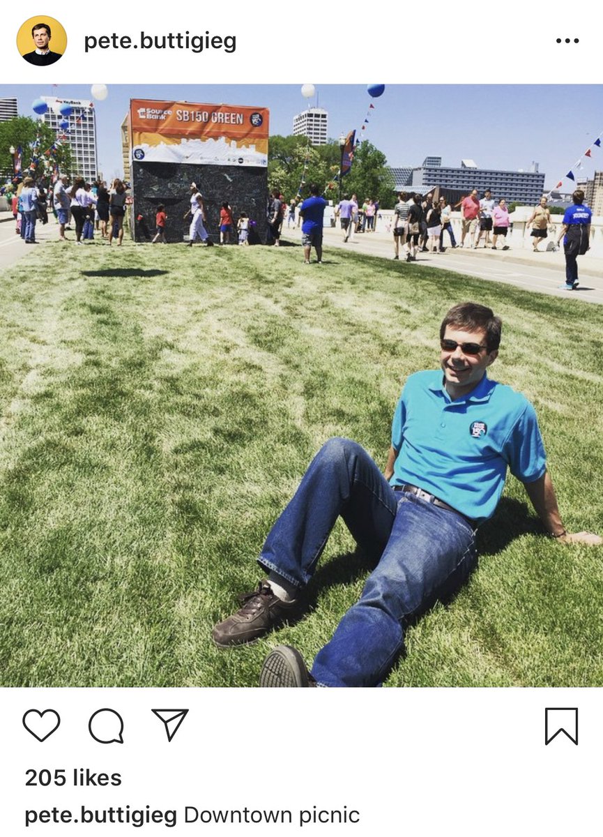 nickisarmstrong's tweet photo. Same energy @PeteButtigieg https://t.co/pdNijZnWtw