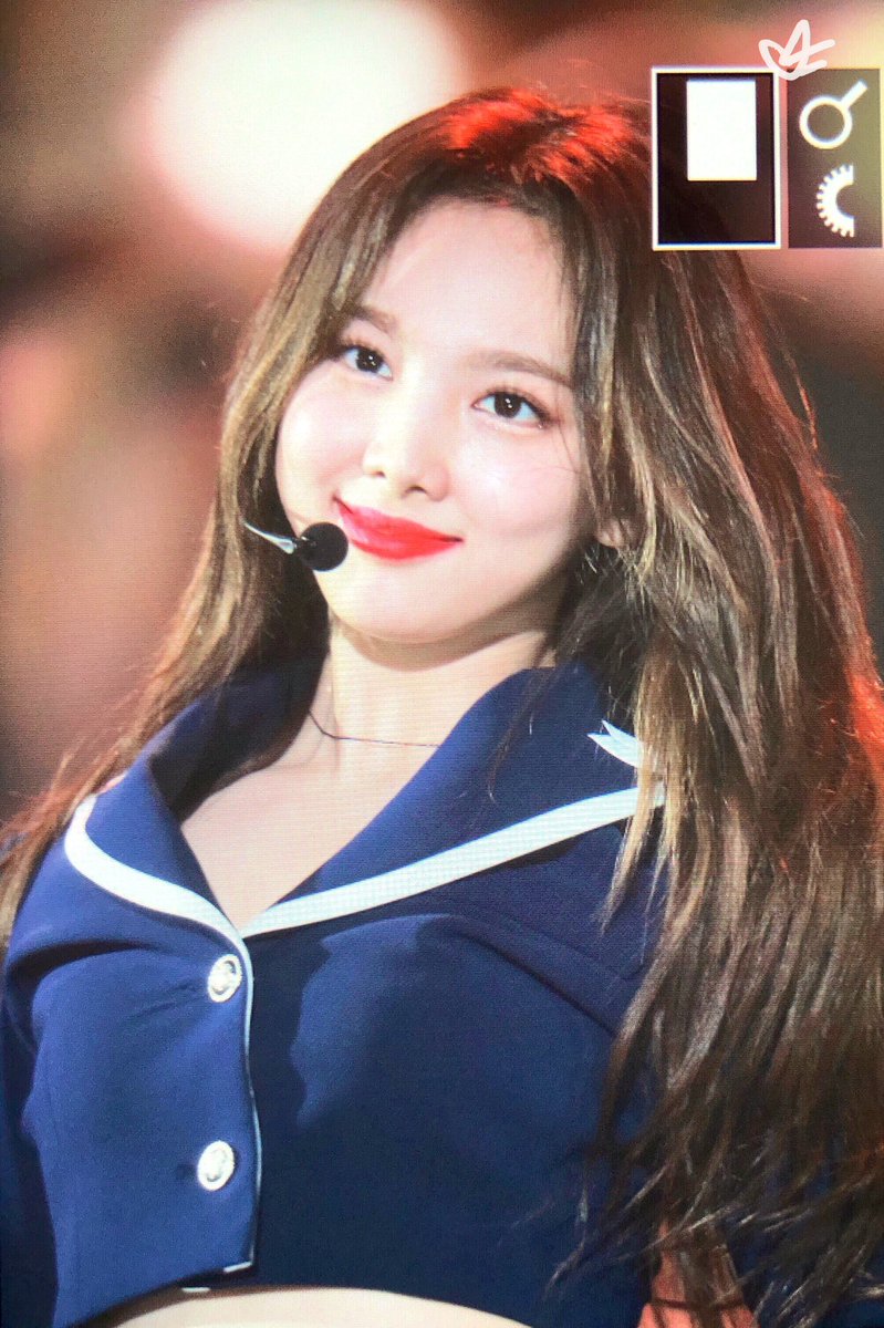 heartlipped's tweet photo. 190424 #나연 #TWICE https://t.co/I4rC0ozPi3