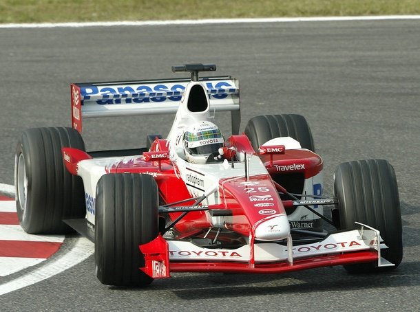 ʟʏ در توییتر アラン マクニッシュ マクラーレン ローラ ベネトンのテストドライバーを経て 2002年トヨタからf1デビュー マレーシアgpでは予選18番手から決勝は7位になる しかし日本gpの予選で 130rで大クラッシュし欠場した また2003年はルノーのテストドライバーに