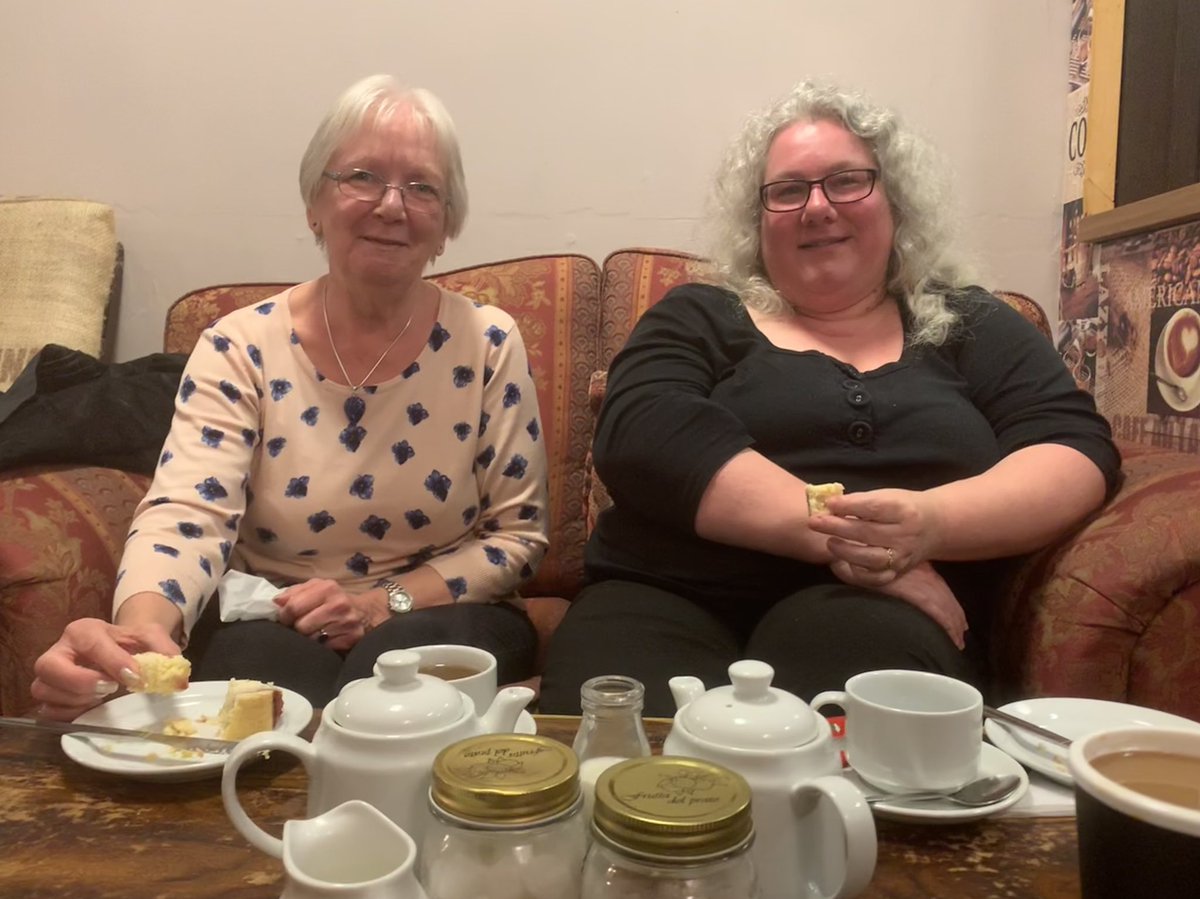 PaulCurd6's tweet photo. Enjoying our new #cwtchy recommendation #coffeelocal in #lydney with @lemonswife and my mother. https://t.co/Iid7U1kwcl