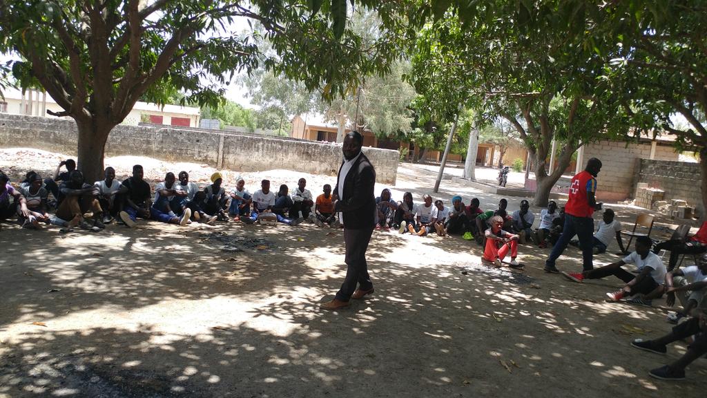 wcrredcross's tweet photo. Yesterday, we received @kanimorry and @LaminGassama13 at #wcryouthbantaba2019, who shared some inspirations with the #volunteers. You're all amazing. We celebrate you. https://t.co/0iXFNbl2SW