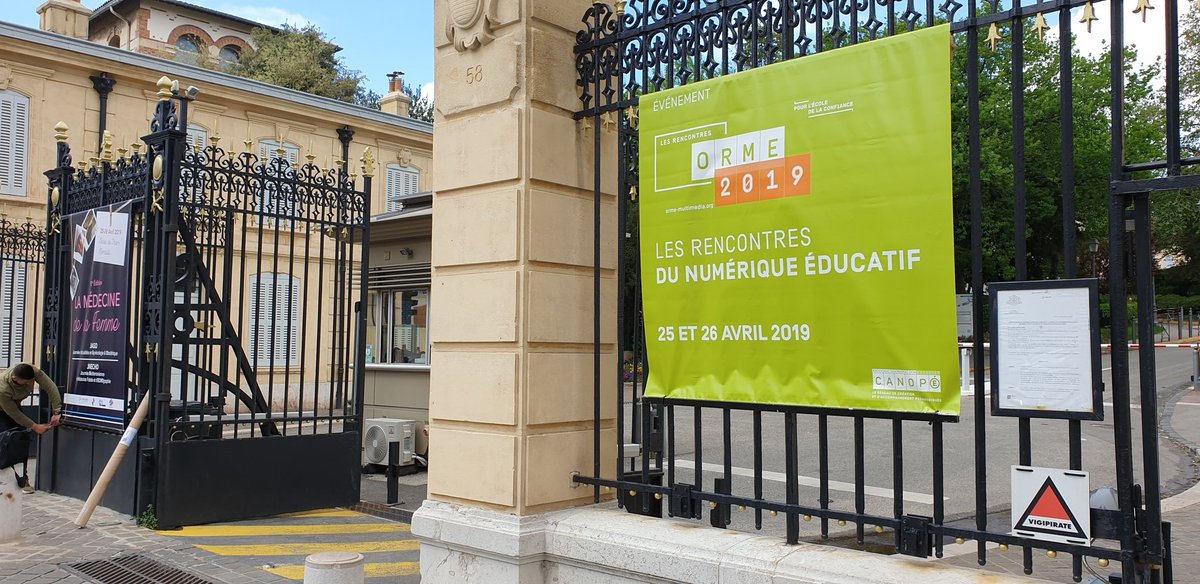 ORME2's tweet photo. 🚀#Orme2019 Toute l'équipe organisatrice vous prépare une belle édition au cœur du Palais du Pharo, autour de la thématique #CitoyennetéNumérique, numérique citoyen, en écho au colloque @ecriTech ! 
⏰ Rdv dès demain : n'oubliez pas de vous inscrire et d'imprimer votre badge ! https://t.co/PS3SwauGPk