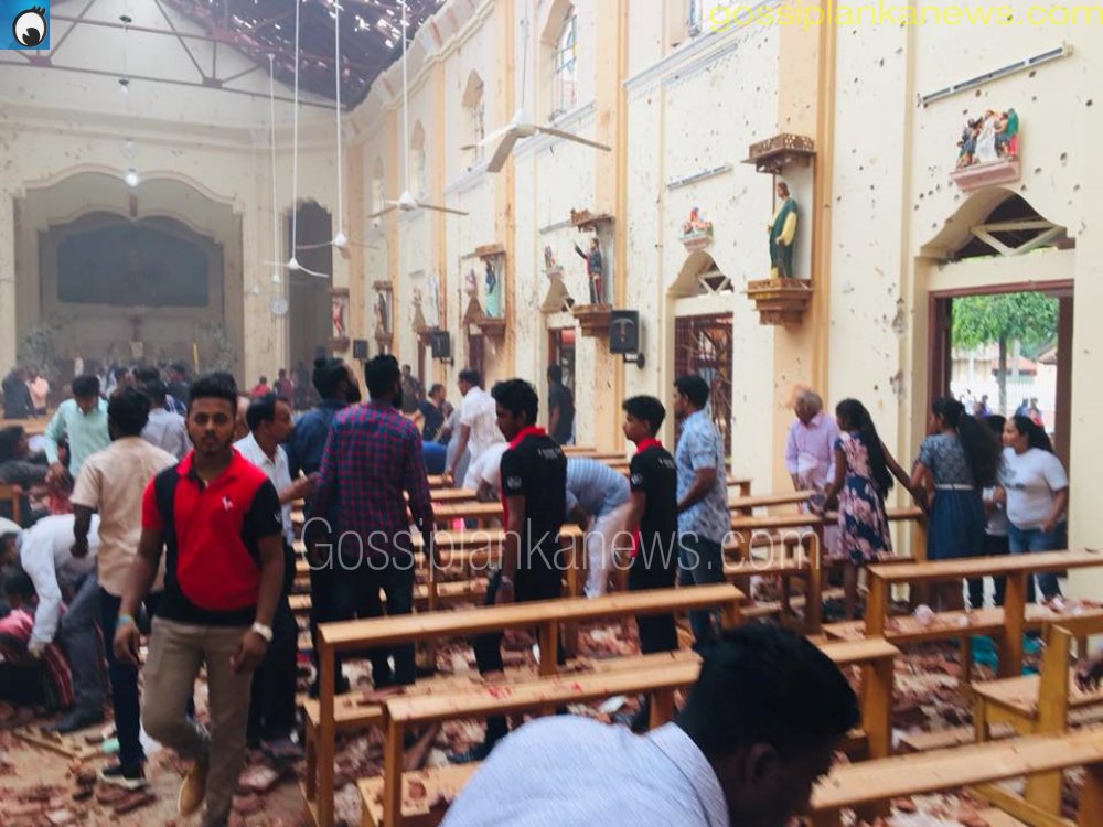 SuranganieDayar's tweet photo. Disaster in Sri Lanka.

God didn't see,
neither heard.
Either sleeping after day's work.
But why?
How?
I am asking from that invisible one.

@SuranganieDayar https://t.co/ys6rIbdGmh