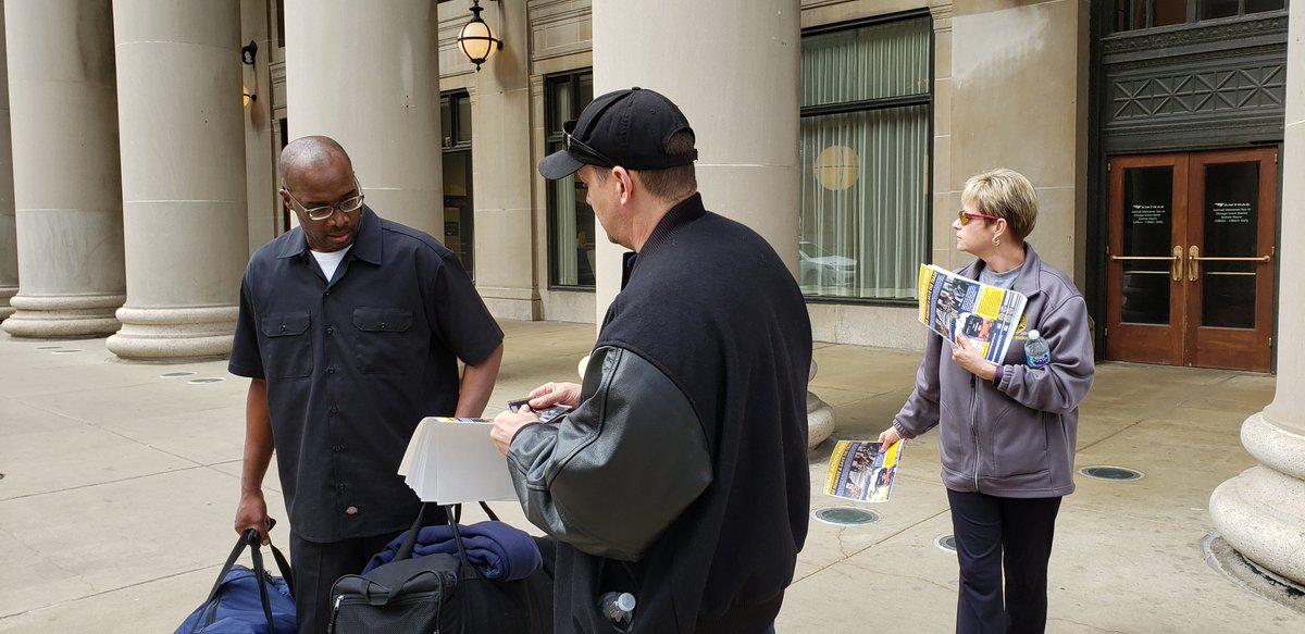 AmtrakCouncil's tweet photo. We're in Chicago flyering for our 1030am press conference to stop the outsourcing of @Amtrak jobs. Watch it live https://t.co/8pTlH3uhfZ @unitehere @TCUnionHQ @transportworker #dontfailrail #coldcuts https://t.co/fQOGaWvGJj
