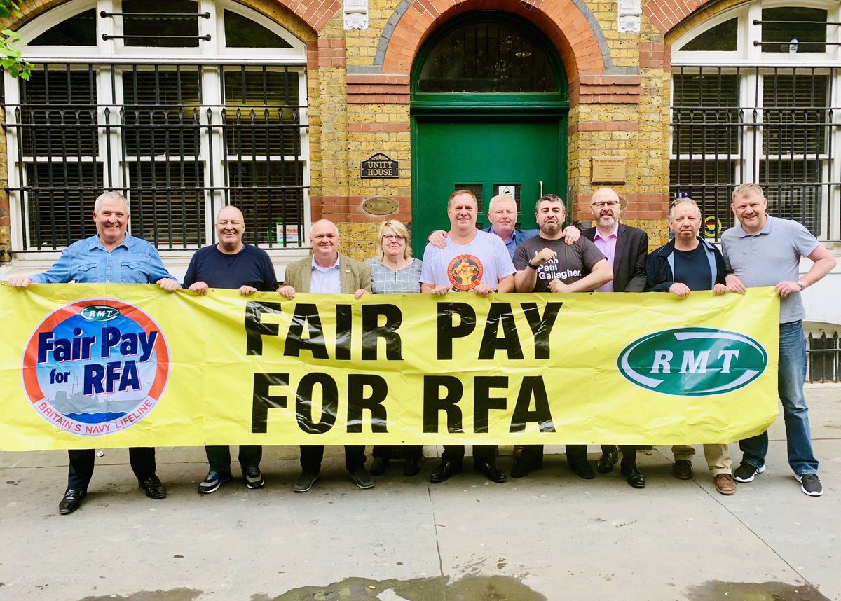 dazprocter's tweet photo. @RMTunion members showing support for #FairPayatRFA outside #unityhouse
#seafarers
#royalfleetauxillary
#RFA https://t.co/iYJbwx3u5Z