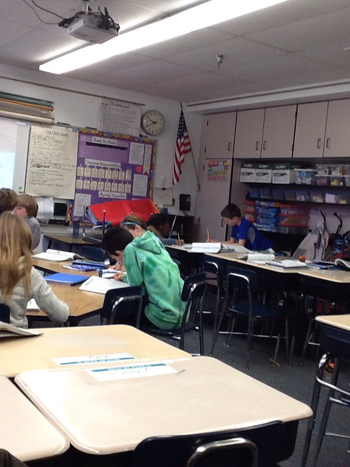 MrSolarz's tweet photo. Math time https://t.co/QPRbiES4sn