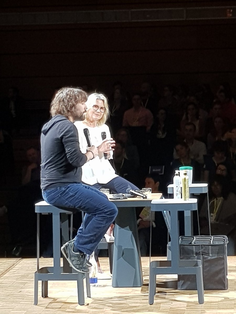 SustainBrandsEs's tweet photo. " We are in a crisis and a crisis does not have the luxury of time... We need to all challenge ourselves on how we interact with products" @Tom__Szaky from @TerraCycle with @virginiehelias @proctorgamble on #theloopproject at @SBParis19 #Packaging @SustainBrandsEs @SomosQuiero https://t.co/Nd6fuHmQuB