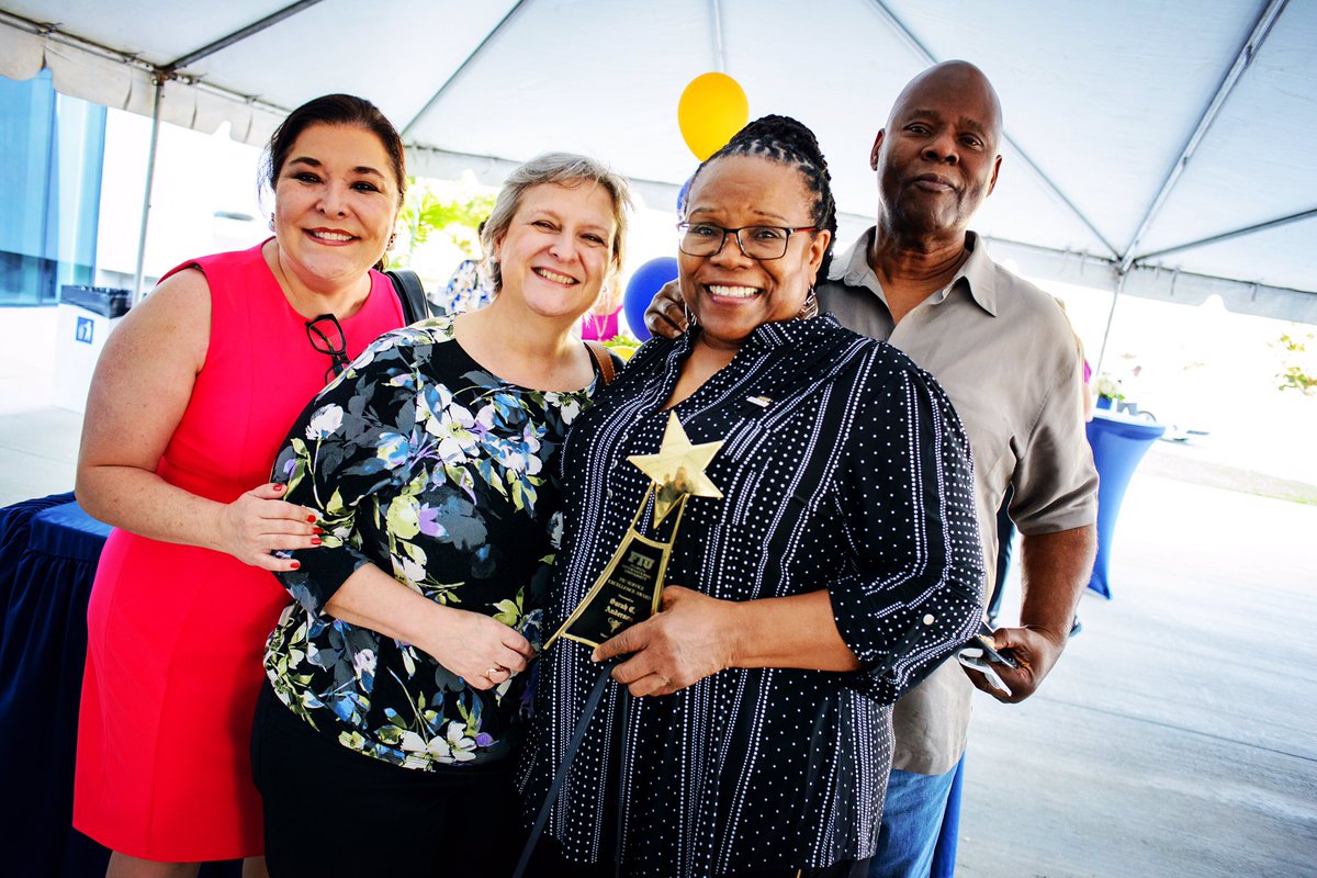 Happy Administrative Professionals Day! It’s time to celebrate you and all you do! Take a photo of your special day. Then follow, tag us, and use #FIUAdmin2019 by Thursday, April 25th at noon to be entered into a chance drawing for great prizes! 🎉🎉
