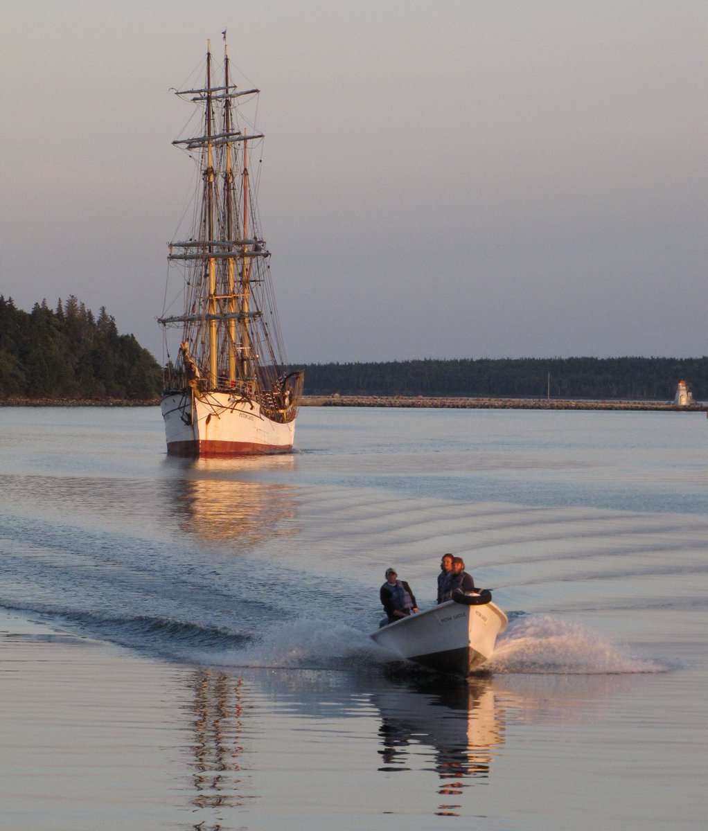 Is it too soon to start the countdown? 38 days until she's home ♥
#pictoncastle #worldvoyage7 #wv7 #homesweethome #sailedaroundtheworld