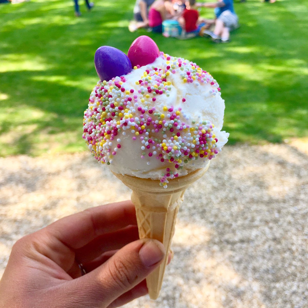 BRING BACK THE SUNSHINE ☀️

Rosie is having a little rest now until her next outing at @VenFest19 on the 4th May - we can’t wait!! 😊🍦👌🏻

#icecream #icecreamvan #icecreamtruck #icecreamlove #bedfordcficecreamvan #bedford #bedfordcf #bedfordicecreamvan #classiccar #dorset