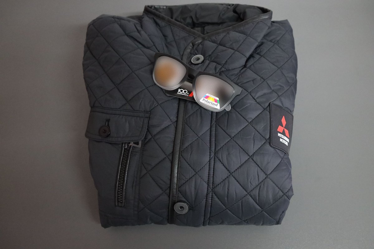 Follow y RT para participar 📣 Regalamos una chaqueta Mitsubishi + gafas de sol 😎 Daremos a conocer el nombre del ganador el 29 de abril ✍️#GranTurismo #GTSport