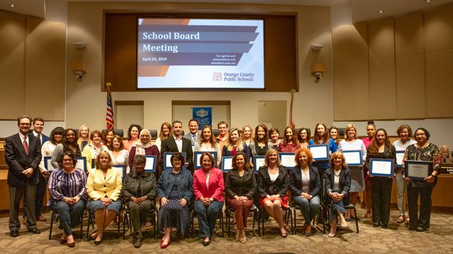 Congratulations to the graduates of Leadership Orange Class IX! Our School Board recognized participants at their meeting last night. Anyone interested in Class X can learn more details here: ocps.net/cms/One.aspx?p… #LeadershipOrange