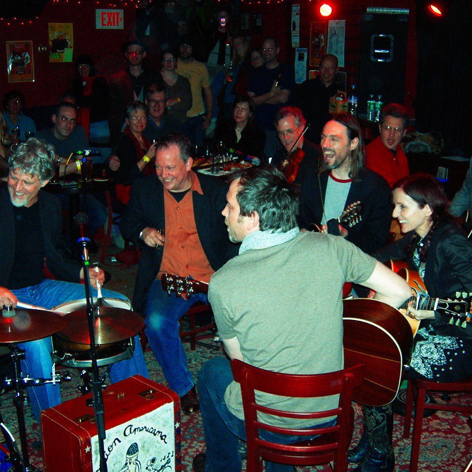 SessionAmerican's tweet image. Patty Griffin #northeastalbum ow.ly/DhED50qD1FV