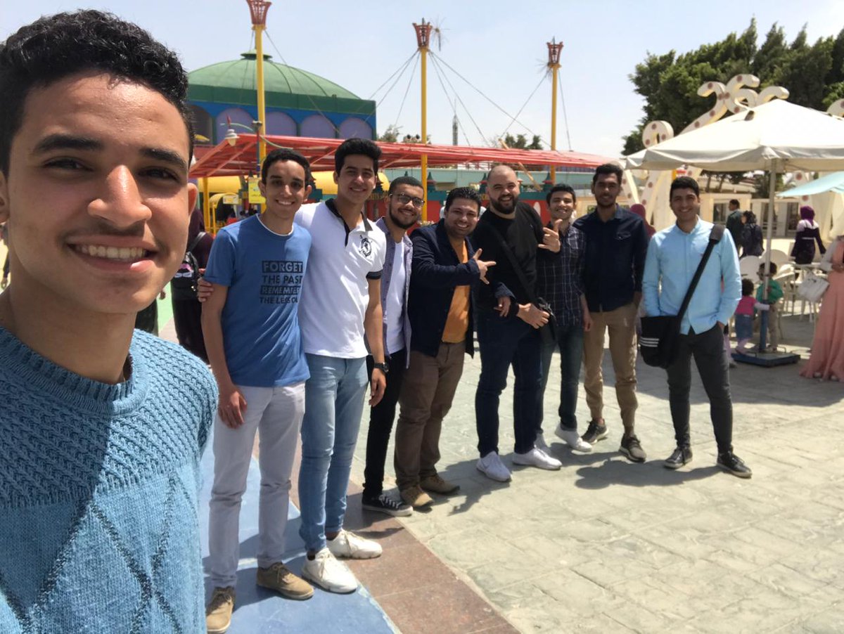 ahmedra15405700's tweet photo. حقيقى من احسن ايام الواحد عاشها ف حياته حاجه عظمه كدا الواحد كان هيفوتوه كتير لو مكانش راح الرحله دى اتمنى تكرار اليوم دا تانى وتالت ورابع واللى مجاش معانا المرادى انصحه يجى المره الجايه 😍😍😎
#دريم_بارك #مول_مصر #الحسين #الاتوبيس #المسرح_الرومانى #الرحله_الفشيخه
#CSers https://t.co/mXcOnrnCYg