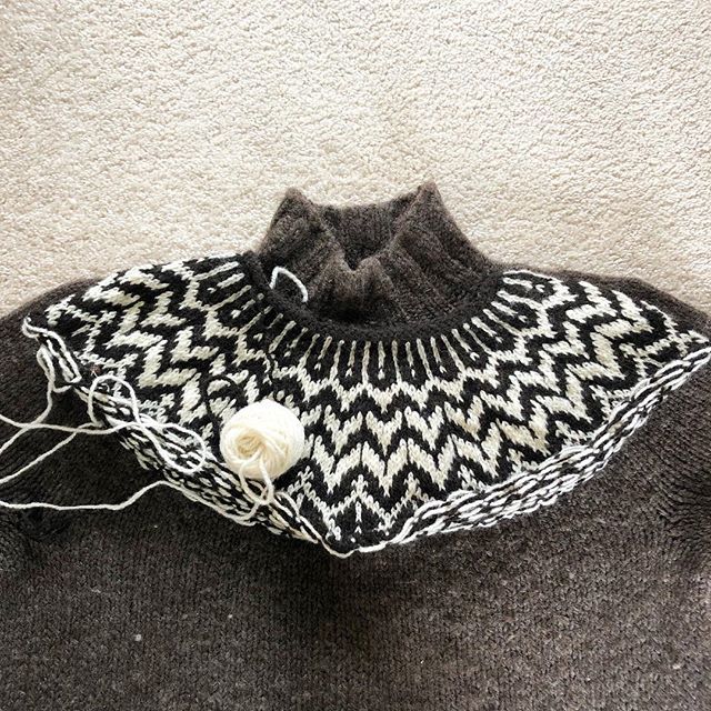 crazysheeplady's tweet photo. If anyone is still following along, trying to keep score at home 🙄, the yoke is finally done...again.
#iknitarod #iknitaredux #sheeptosweater #illlearntoknitifitkillsme #wool https://t.co/Dvk7FnJX86 https://t.co/fG5eRCAX08