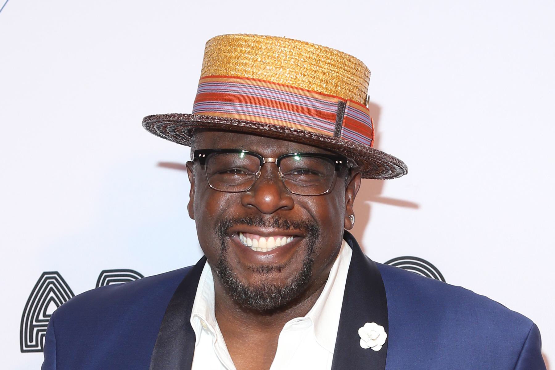 Happy Birthday to Cedric The Entertainer. He turns 55 today   