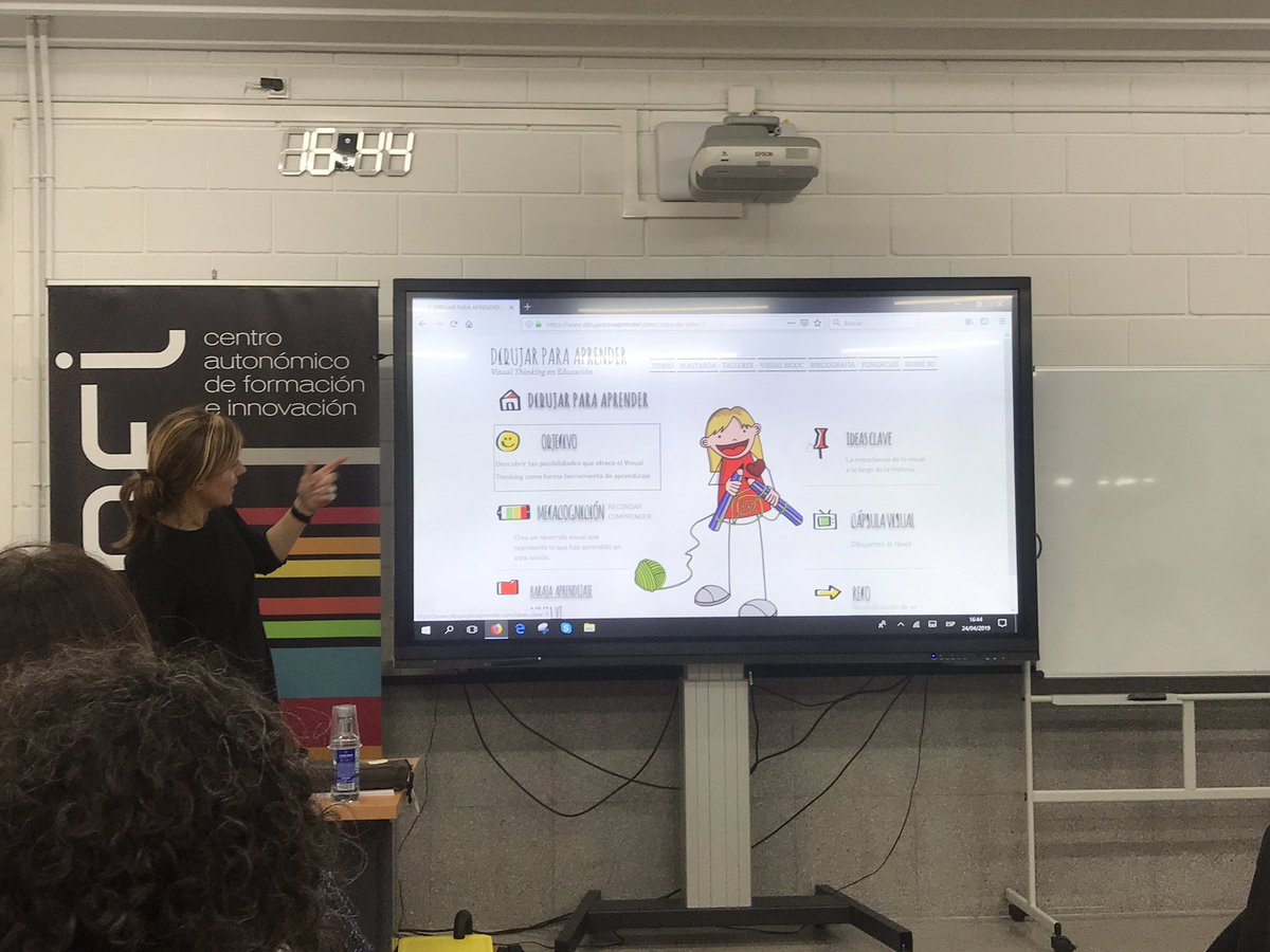 diana_pastoriza's tweet photo. Gozando do curso #CAFI_visualthinking no @CAFIgalicia coa admirada @garbinelarralde 🤩 #apuntamentosvisuais #dibujarparaaprender https://t.co/XMxDqtGKSY